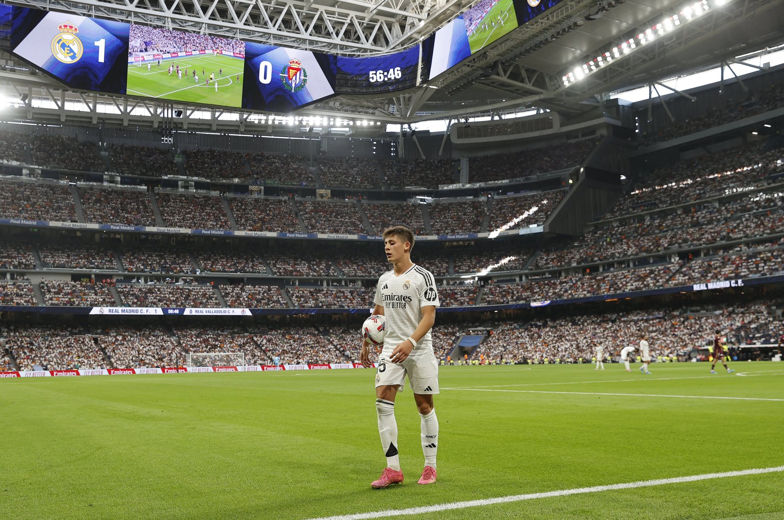 Real Madrid's Arda Güler holds the ball during a match between Real Madrid CF and Real Valladolid FC at the Santiago Bernabeu Stadium, Madrid, Spain, Aug. 25, 2024. (AA Photo)