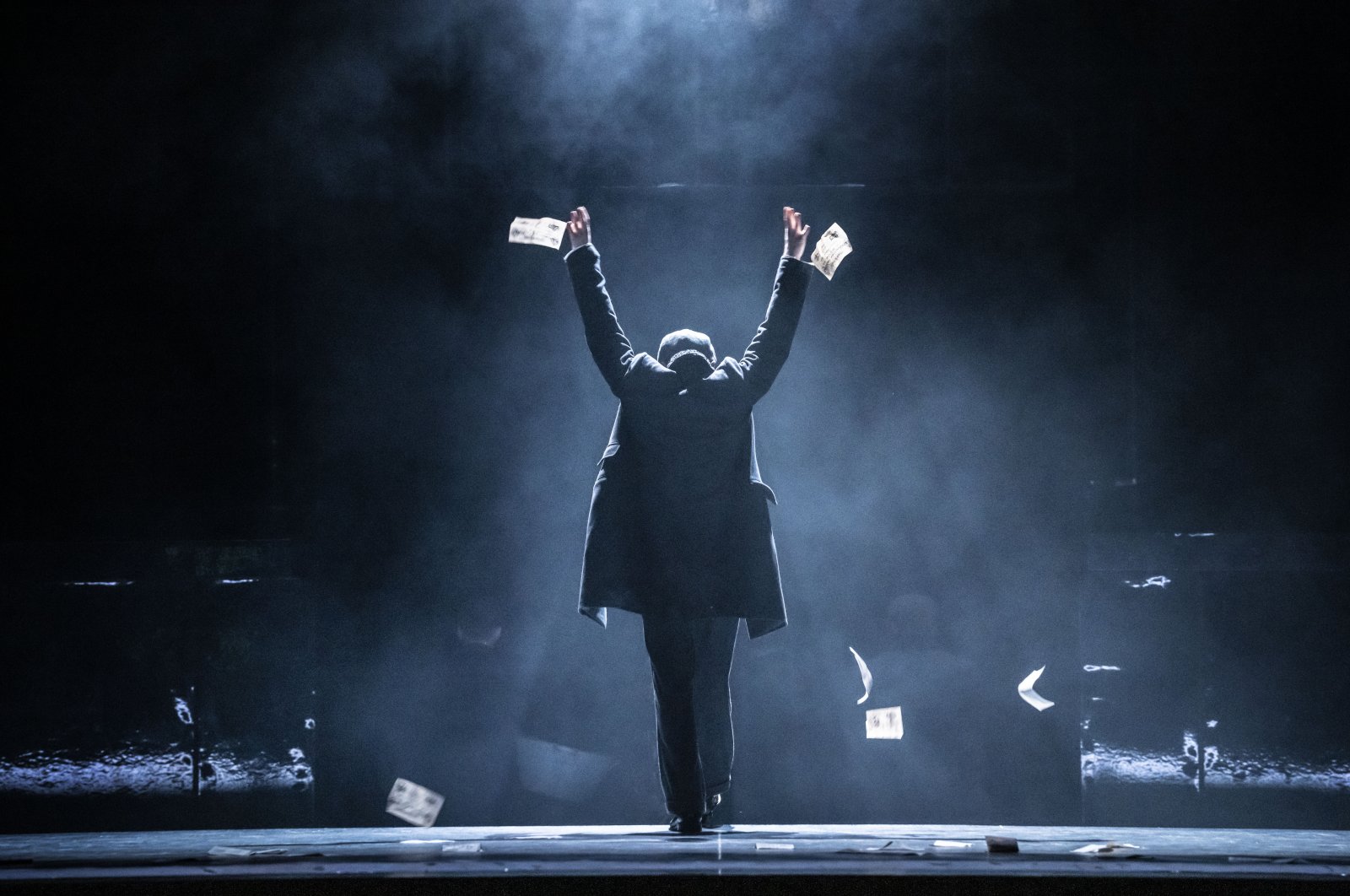 "Peaky Blinders: The Redemption of Thomas Shelby" will meet artgoers with five performances at Zorlu PSM from Nov. 22-25. (Photo courtesy of Zorlu PSM)