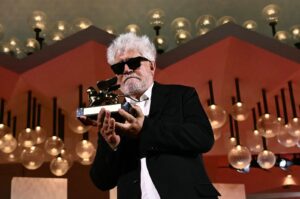 Spanish director Pedro Almodovar poses with the Golden Lion for Best Film he received for "The Room Next Door" during a photocall following the award ceremony of the 81st Venice Film Festival, Venice Lido, Italy, Sept. 7, 2024. (AFP Photo)