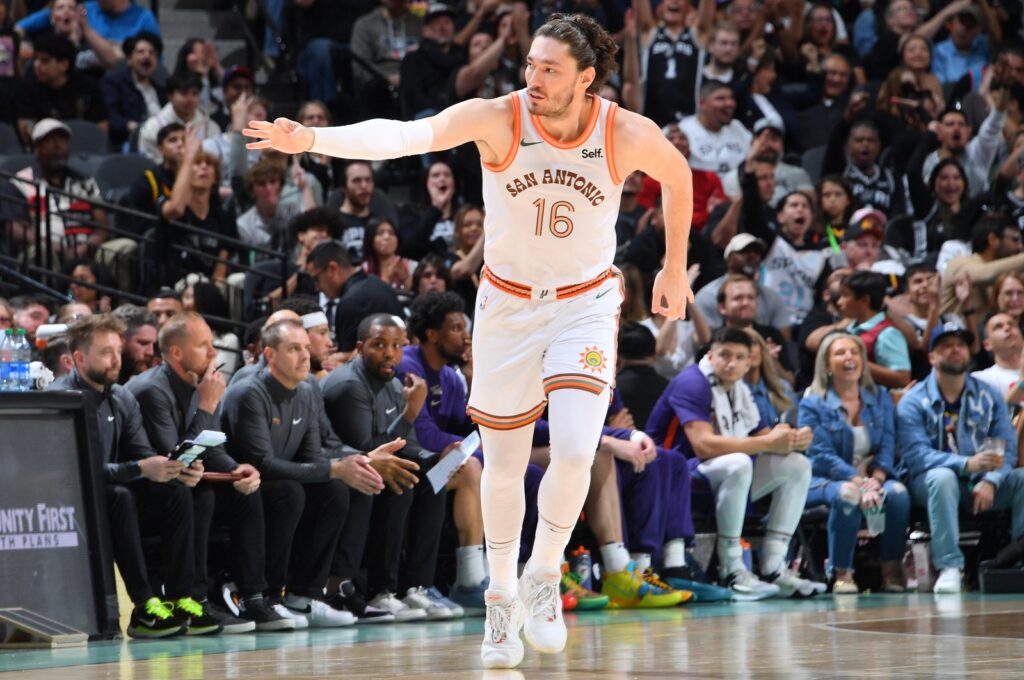 San Antonio Spurs' Cedi Osman celebrates during an NBA game against the Phoenix Suns, in San Antonio, Texas, March 25, 2024. (Getty Images)