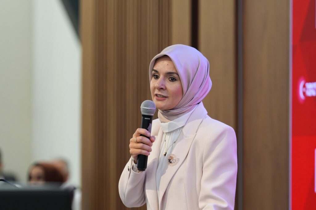 Family and Social Services Minister Mahinur Özdemir Göktaş speaks at the Women Mukhtars' Meeting, Ankara, Türkiye, Oct. 18, 2024. (AA Photo)