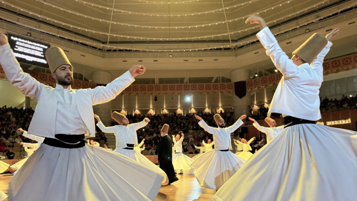 Dervishes perform the Sufi dance during the 751st anniversary of Hazreti Mevlana's reunion in Konya, Türkiye, Dec. 8, 2024. (AA Photo)