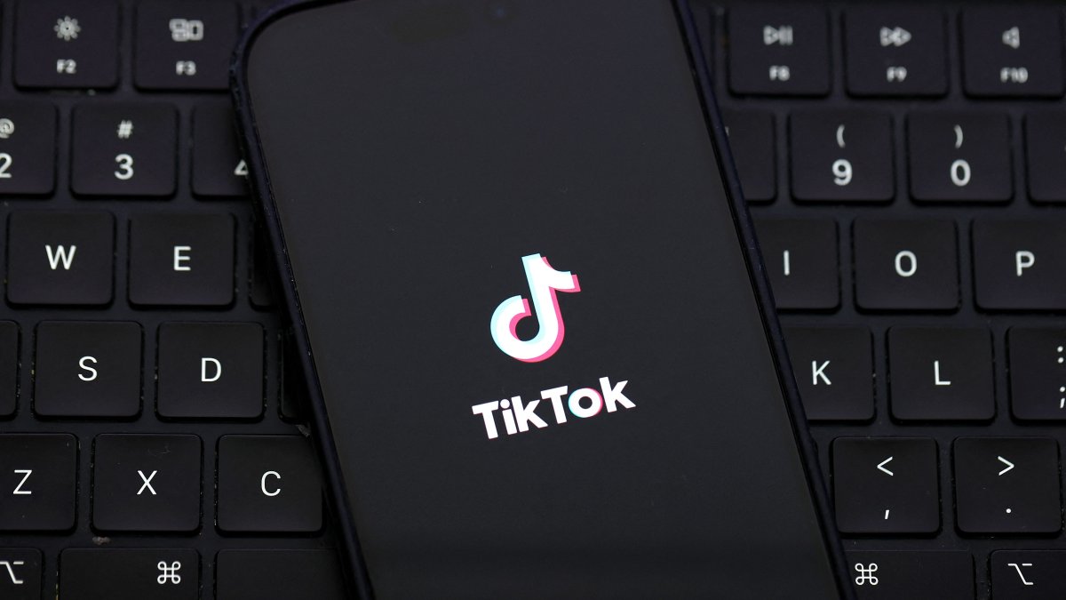 The TikTok logo is displayed on an iPhone screen in San Anselmo, California, U.S., Dec. 6, 2024. (AFP Photo)