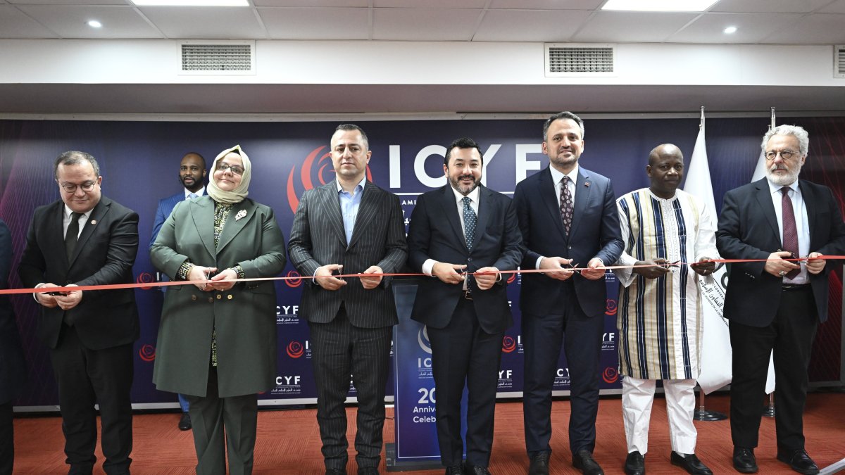 Anniversary of the Islamic Cooperation Youth Forum is celebrated with Deputy Minister of Youth and Sports Enes Eminoğlu (3rd R), ICYF President Taha Ayhan (C), Deputy Minister of Youth and Sports of Iran Ali Reza Rahimi (3rd L), Istanbul, Türkiye, Dec. 18, 2024. (AA Photo)