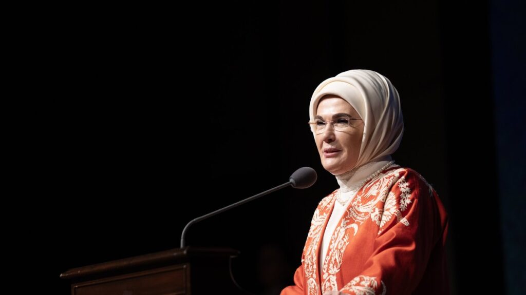 First lady Emine Erdoğan speaks at the launch of the "Anadoludakiler Project" documentary at the Presidential National Library, Ankara, Türkiye, Dec. 17, 2024. (AA Photo)