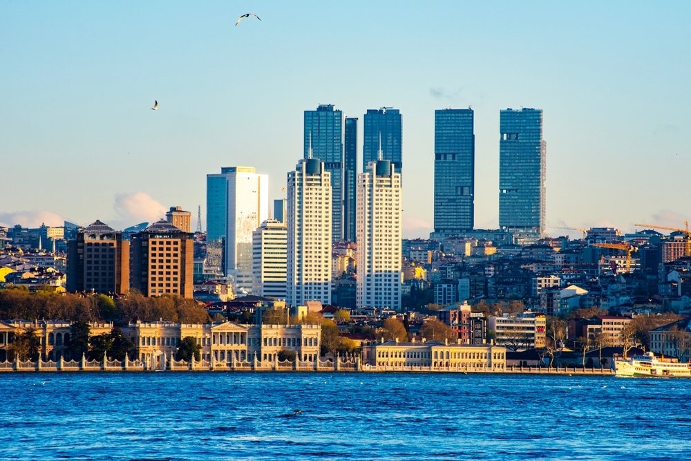 Istanbul's skyline combines modern and historic architecture, Istanbul, Türkiye, April 8, 2024. (Shutterstock Photo)