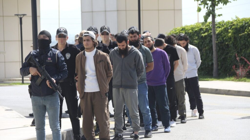 Police escort captured Daesh suspects in Manisa, western Türkiye, May 21, 2024. (AA Photo)