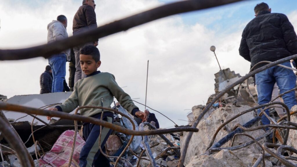 People inspect the rubble of a house where two Palestinians were in an Israeli raid in Burqin village near Jenin in the occupied West Bank, Palestine, Jan. 23, 2025. (AFP Photo)
