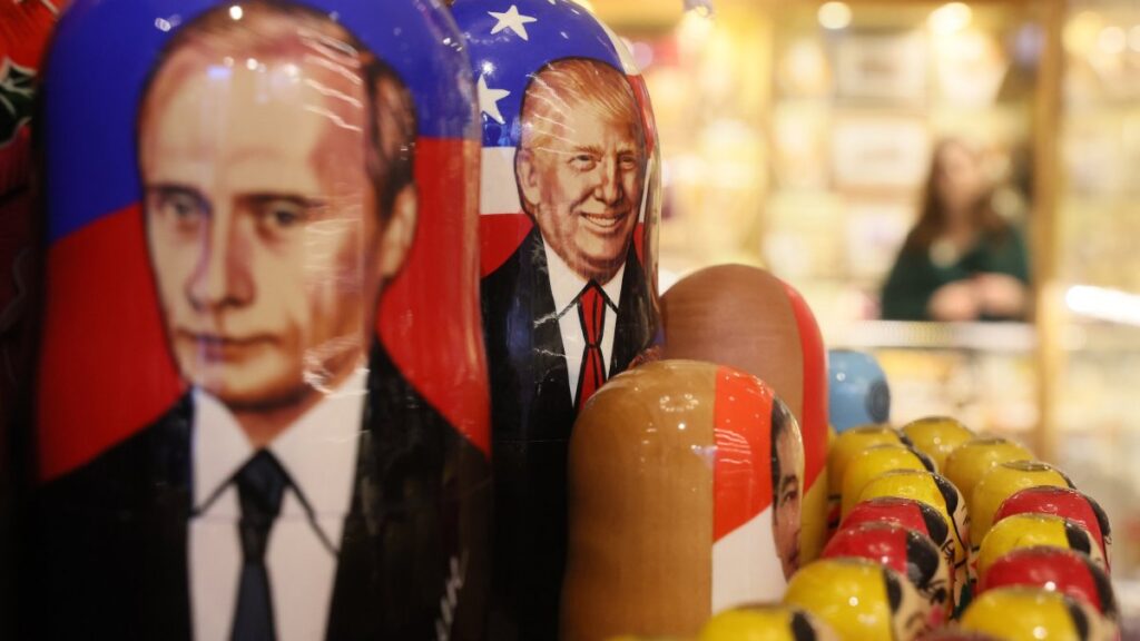 Traditional Russian Matryoshka dolls decorated with portraits of Russian President Vladimir Putin (L) and U.S. President Donald Trump are on display at a souvenir shop in downtown Moscow, Russia, Jan. 21, 2025. (EPA Photo)