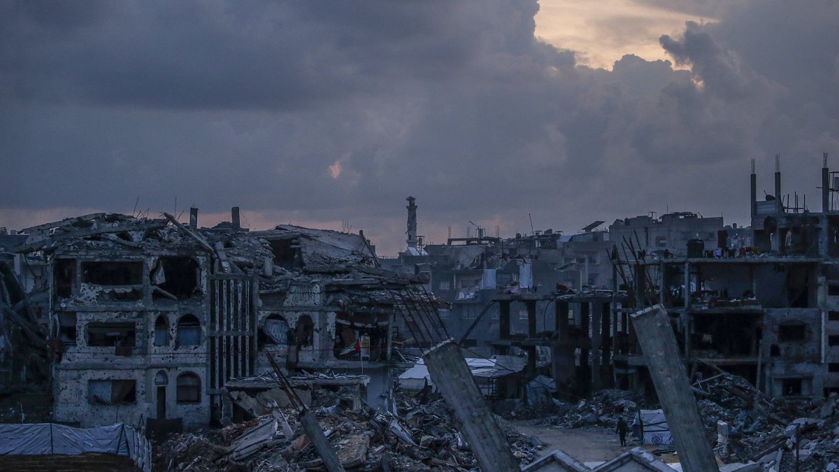 Houses destroyed by Israeli attacks are seen in Jabaliya, northern Gaza Strip, Feb. 19, 2025. (EPA Photo)