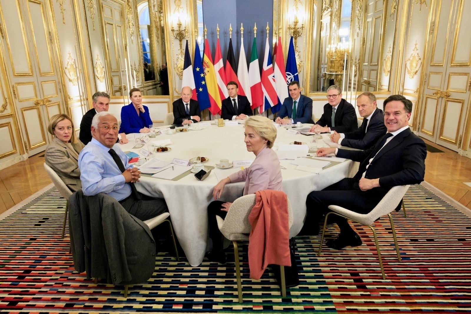 NATO Secreterary-General Mark Rutte (R), French President Emmanuel Macron (top center) and European Commission President Ursula von der Leyen (bottom center) convene a meeting with European leaders on Ukraine and European security at the Elysee Palace, Paris, France, Feb. 17, 2025. (IHA Photo)