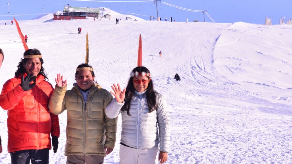 Waorani Tribe members experience snow for the first time at the summit of Uludağ, Bursa, Türkiye.
