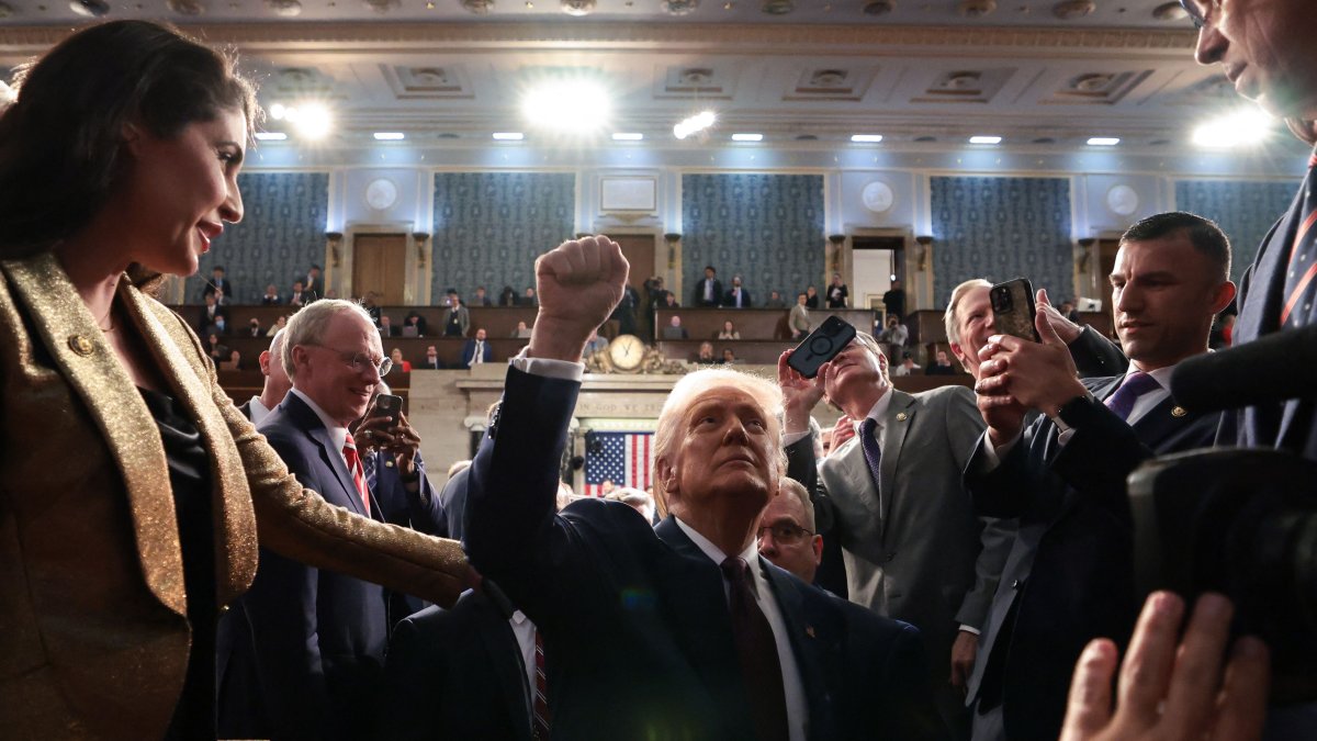 Donald Trump leaves after addressing a joint session of Congress at the US Capitol in Washington, D.C., March 4, 2025. (AFP Photo)