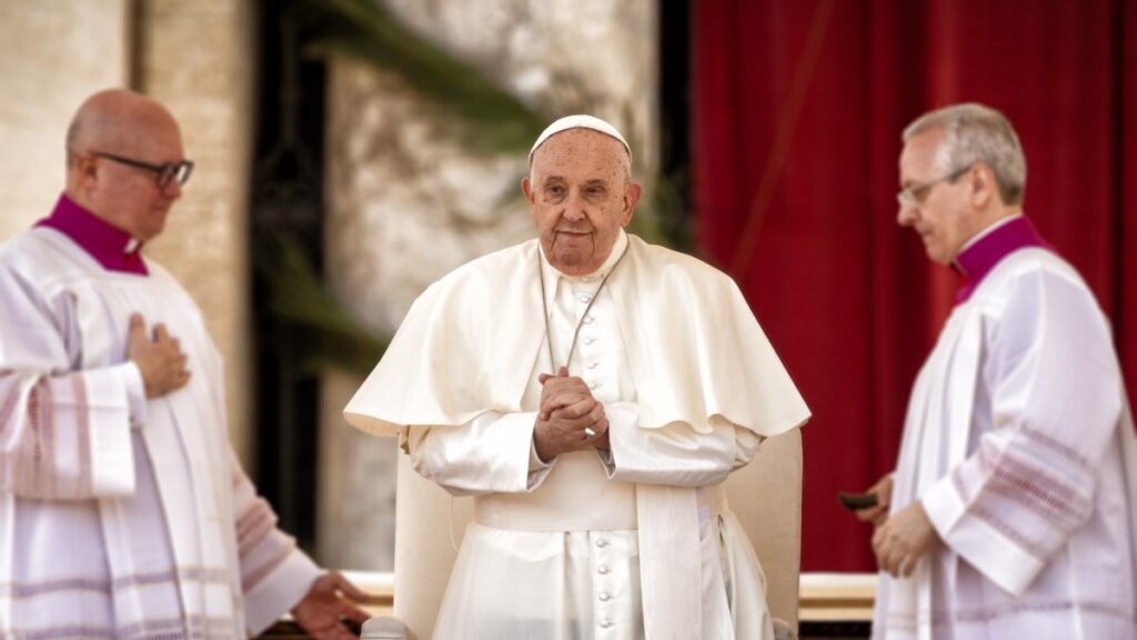 Pope Francis leads Palm Sunday Mass at St. Peter's Basilica, Vatican City, March 24, 2024. (Shutterstock Photo)