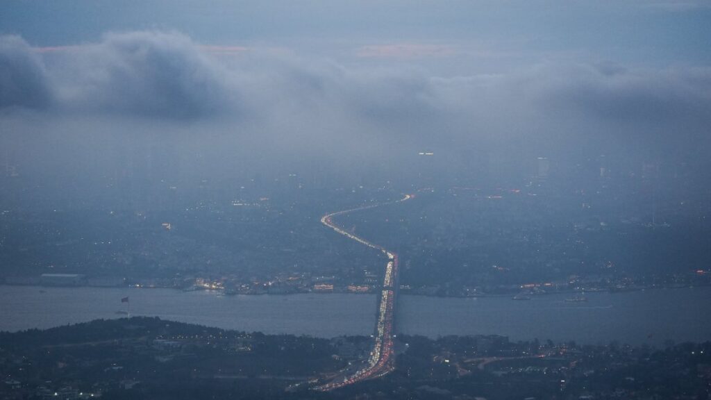 A view of Istanbul covered in dust, seen from Çamlıca Tower, Türkiye, Feb. 28, 2025. (AA Photo)