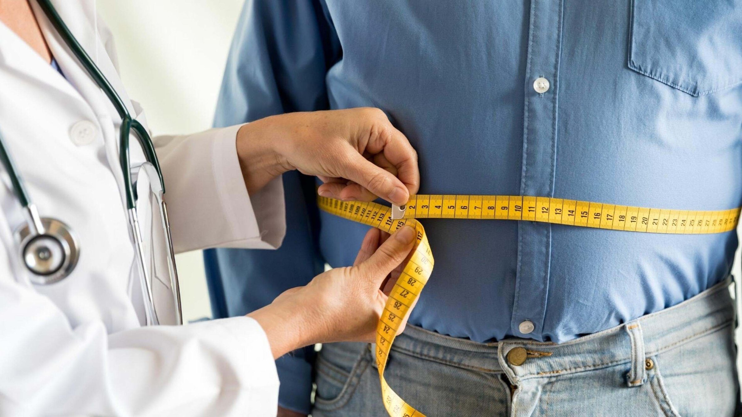 Health experts highlight the risks of Türkiye’s rising obesity rates, emphasizing the importance of balanced nutrition and portion control. (DHA Photo)