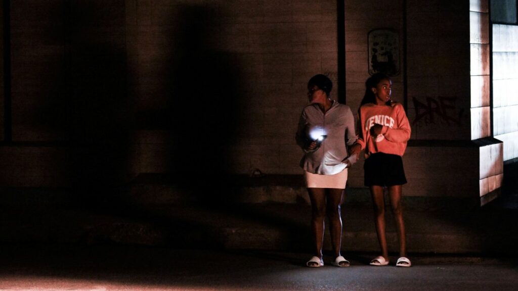 Cubans stand on a corner during a general blackout in Havana, Cuba, March 14, 2025. (AFP Photo)