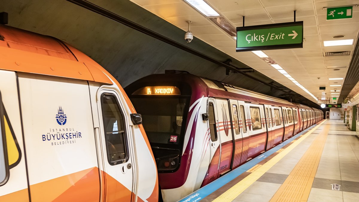 Interior of Acibadem underground station on the M4 line of the Istanbul Metro, Istanbul, Türkiye, Sept. 23, 2024. (AA Photo)