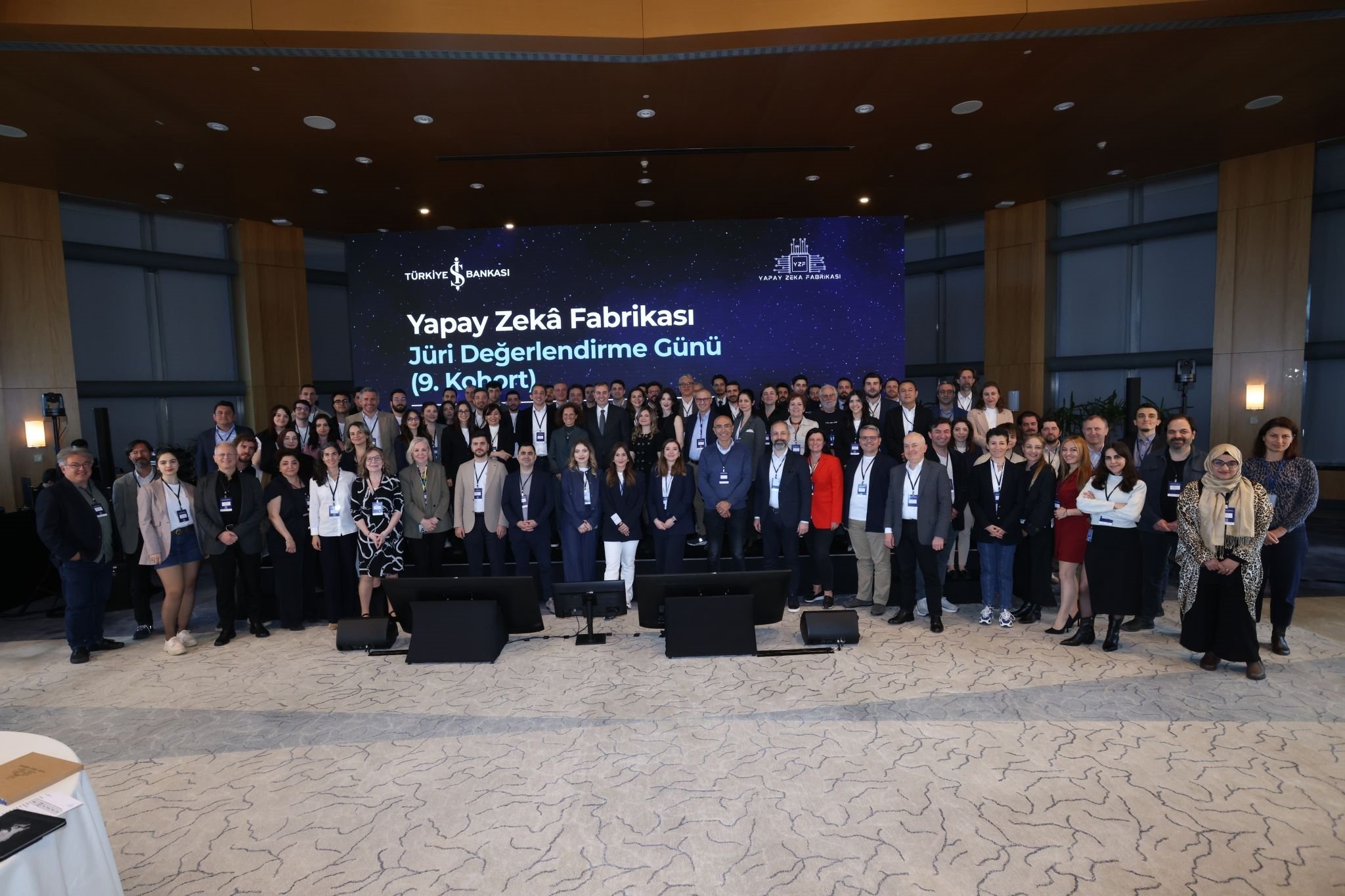380422 Representatives of startups selected by the AI Startup Factory and jury members pose for a photo. (Courtesy of AI Startup Factory)