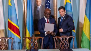 U.S. Secretary of State Marco Rubio (C), Rwandan Foreign Minister Olivier Nduhungirehe (R) speak in Washington, D.C., U.S., April 25, 2025. (AFP Photo)