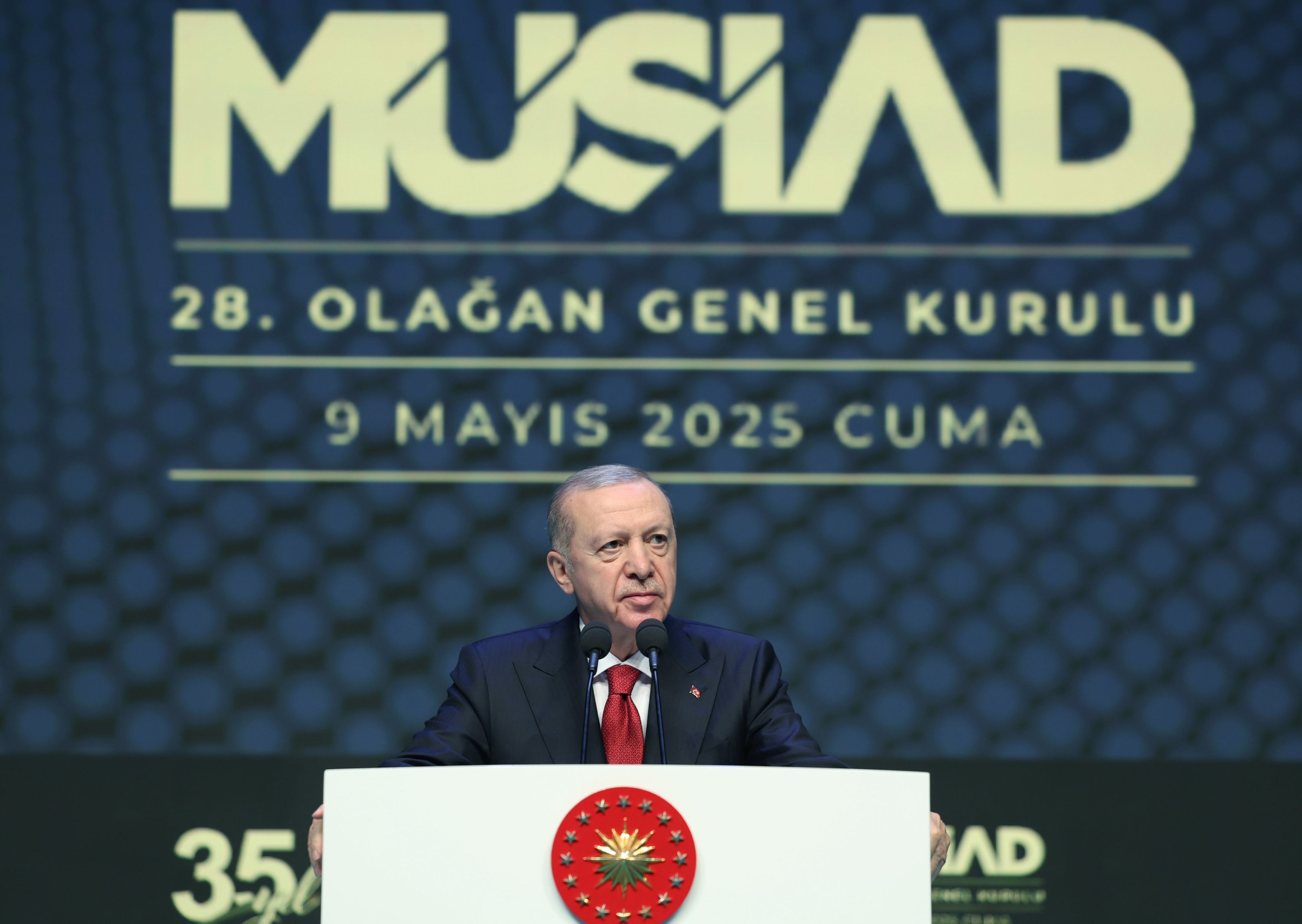 381642 President Recep Tayyip Erdoğan delivers a speech at the 28th Ordinary General Assembly of the Independent Industrialists' and Businessmen's Association (MÜSİAD), Istanbul, Türkiye, May 9, 2025. (AA Photo)
