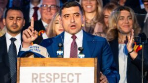 Leader of nationalist sovereign party 'Alliance for the Union of Romanians' AUR George Simion speaks to supporters in Bucharest, Romania, May 18, 2025. (AFP Photo)