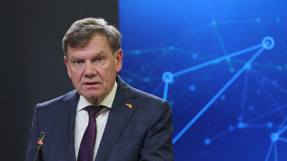 Germany's Foreign Minister Johann David Wadephul talks during a joint news conference with  Spanish counterpart, in Madrid, May 26, 2025. (AFP Photo)