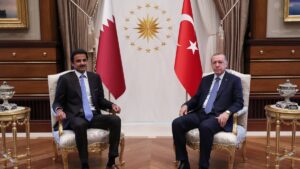 President Recep Tayyip Erdoğan meets with Qatari Emir Sheikh Tamim Bin Hamad Al Thani in Ankara, Türkiye, Aug. 15, 2018. (Reuters File Photo)
