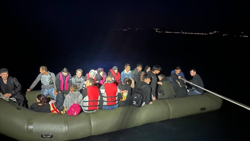 Türkiye rescues 84 irregular migrants pushed back by Greece