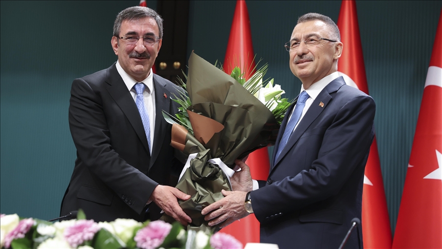 New Turkish vice president assumes office