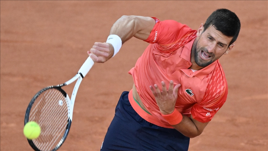 Novak Djokovic qualifies for 3rd round of French Open