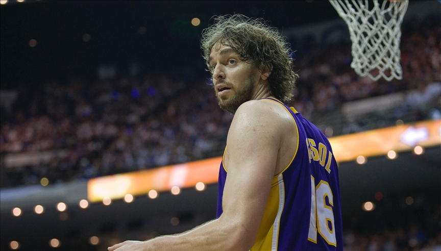 LA Lakers retire Spanish legend Pau Gasol's jersey