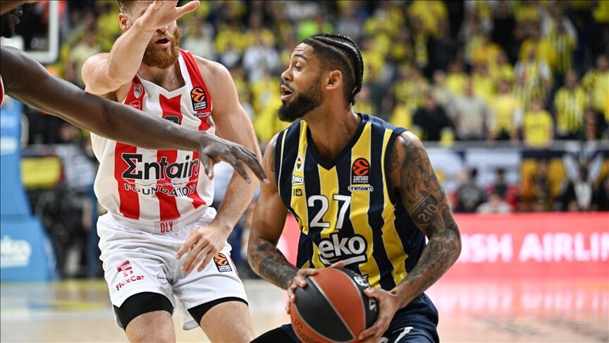 Fenerbahce Beko force EuroLeague playoffs to Game 5 with 73-69 win against Olympiacos