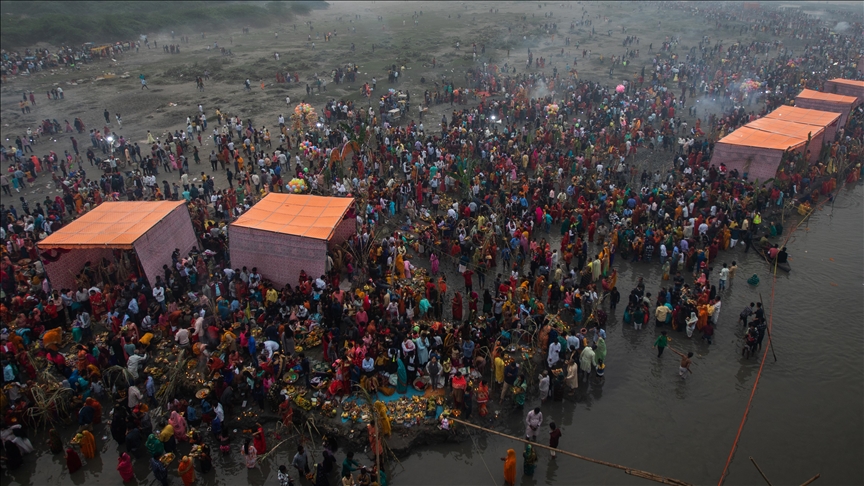 India surpasses China in population: UN data