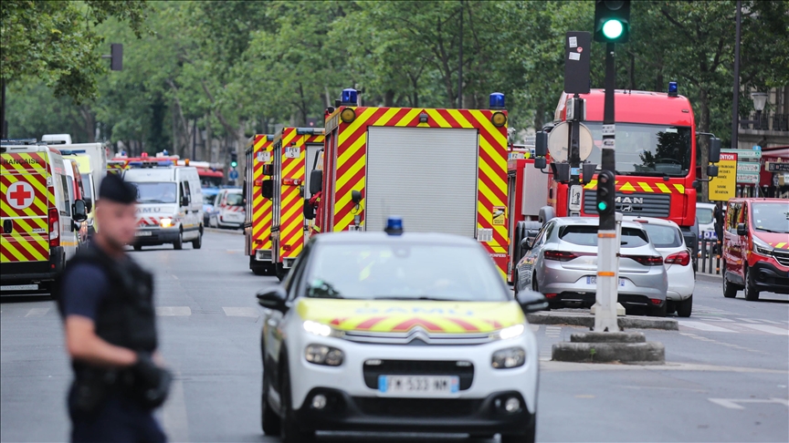 37 injured in explosion at building in Paris