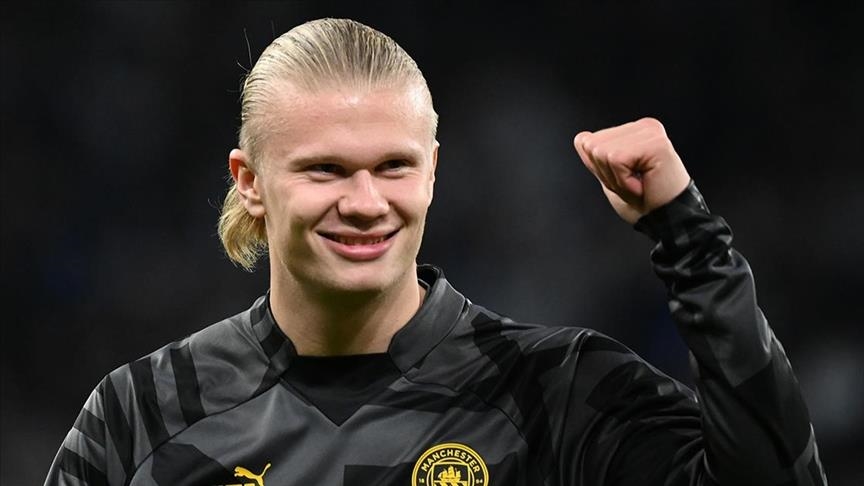 Erling Haaland wins Football Writers' Association Footballer of Year award