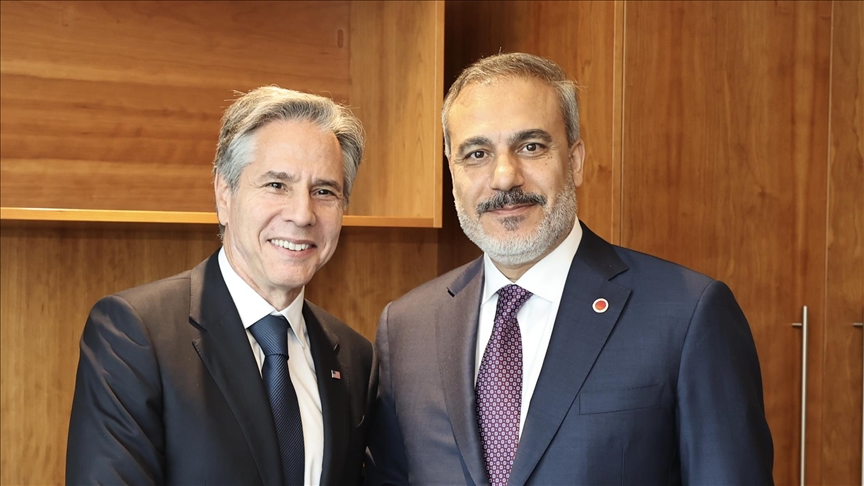 Turkish foreign minister meets with US secretary of state in London