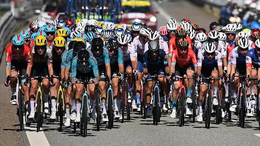 British cyclist Adam Yates wins Tour de France's opening stage in Spain