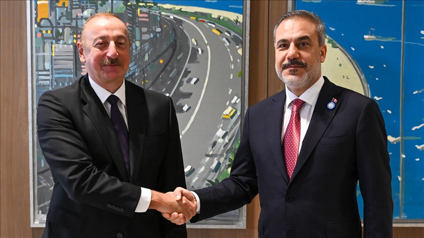 Azerbaijani president receives top Turkish diplomat in Baku