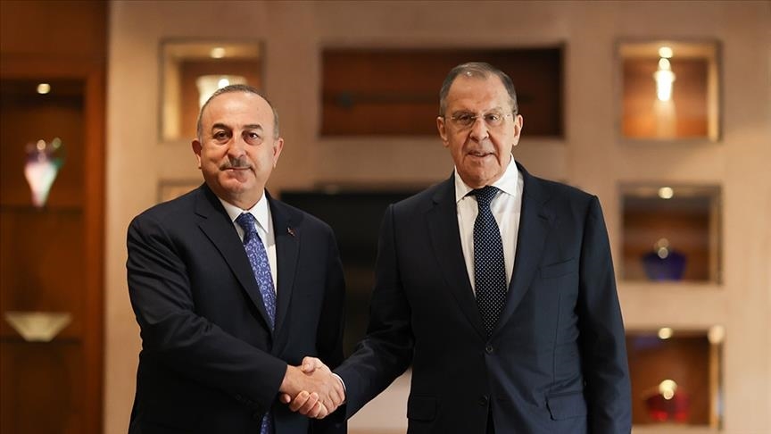 Turkish, Russian foreign ministers discuss grain deal