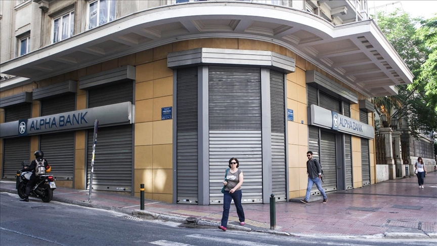 Annual tax evasion in Greece exceeds $65B, reveals country’s top banker