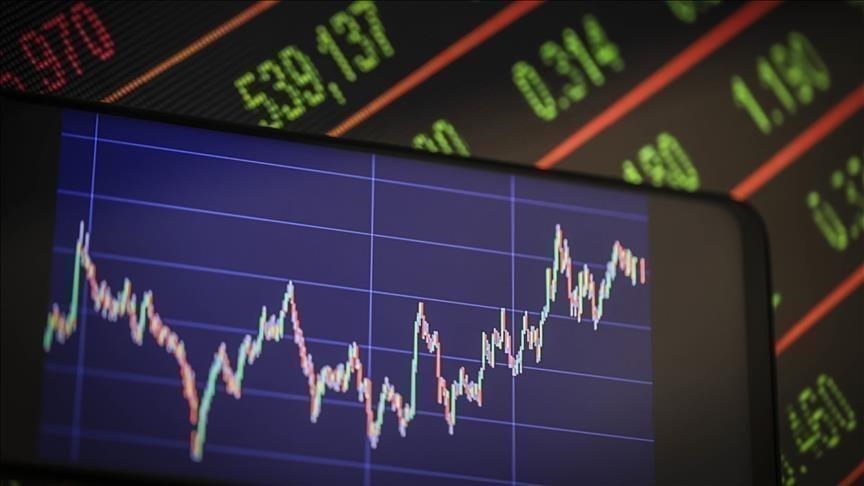 Asian stocks mixed at Monday’s close
