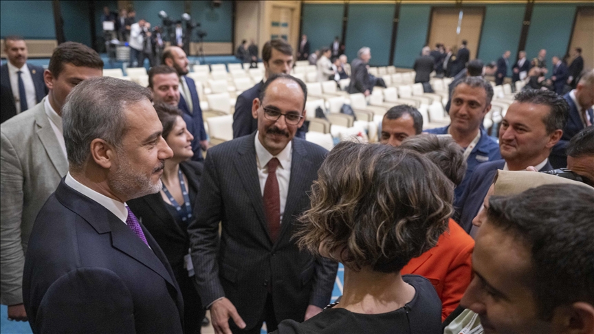 Türkiye's new Cabinet takes oath in parliament