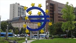 Unemployment down in eurozone, EU in May