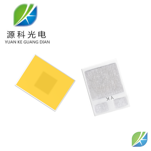 2016陶瓷车灯CSP 1-3W 700mA 正白光6000-7000K 倒装芯片