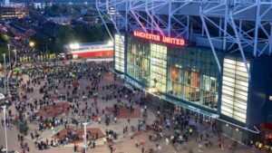 A source close to Sheikh Jassim's bid had earlier told AFP he remains confident his bid is "the best for the club, fans and local community".